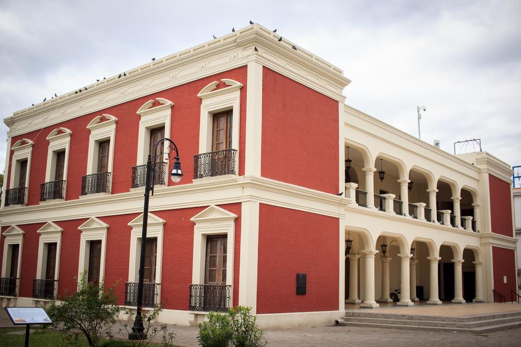 Guidi Hotell Linares Exteriör bild