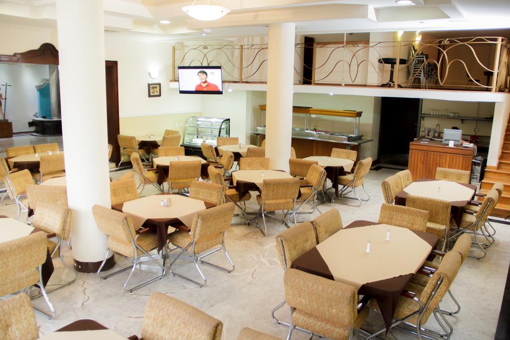 Guidi Hotell Linares Exteriör bild
