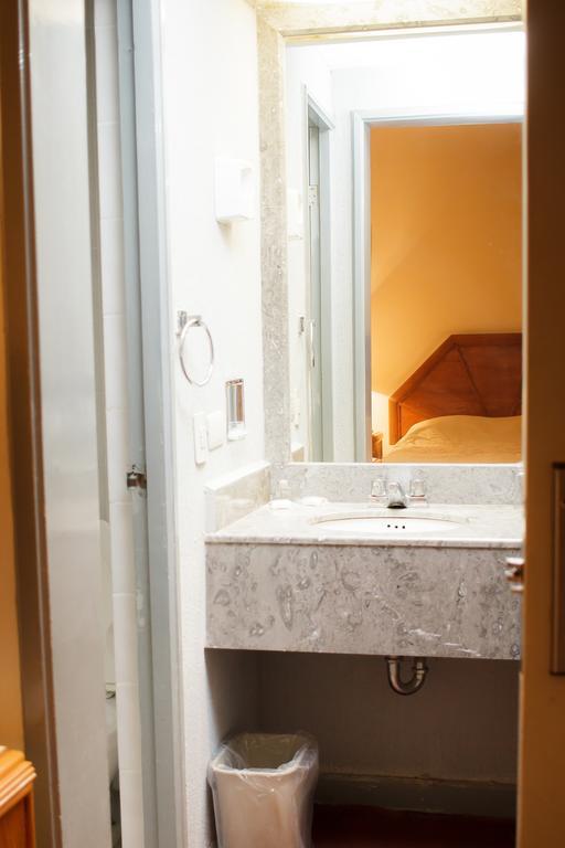 Guidi Hotell Linares Exteriör bild